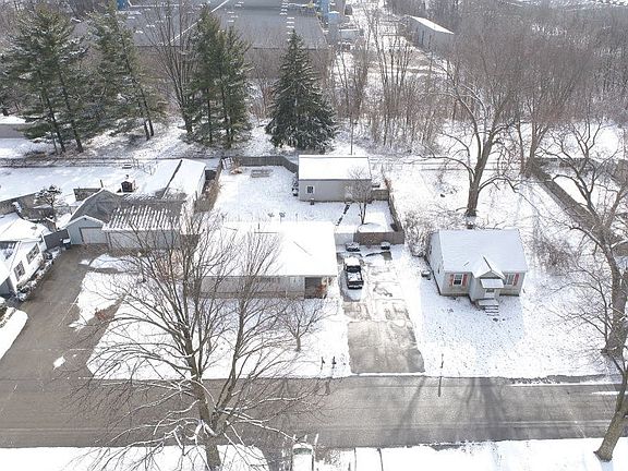 4th image of 1811 Leininger Ave