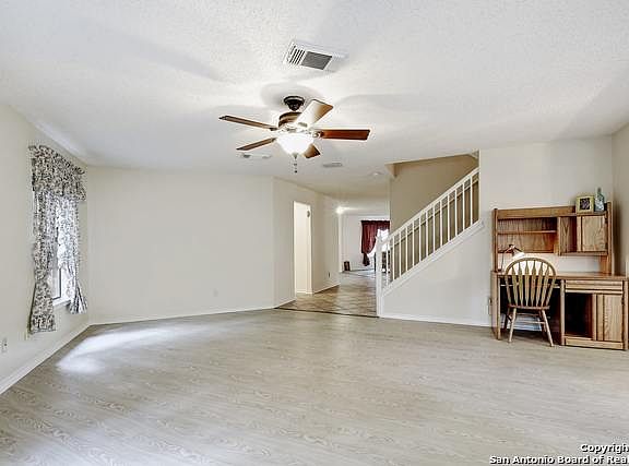 5th image of 3212 Freeport Dr