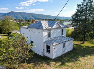 33456 Old Valley Pike, Strasburg, VA 22657