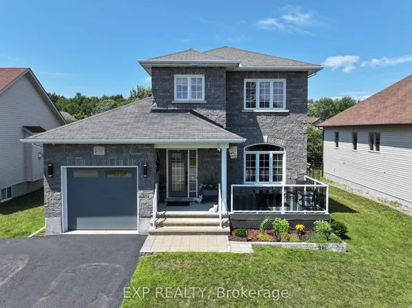 20 Dune St, Russell, ON K0A 2M0