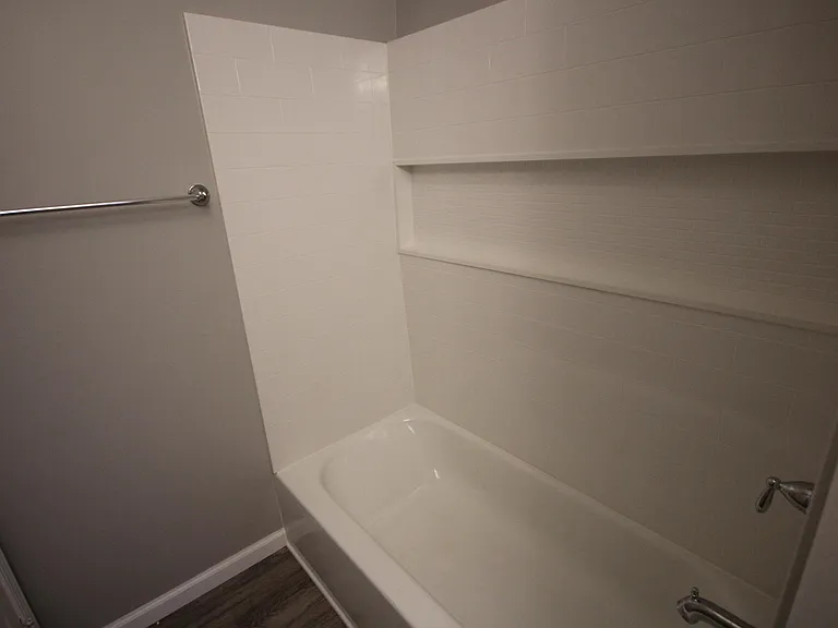 2841 Centre Ave #10 — Photo 11