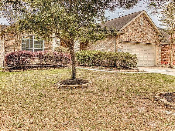 3rd image of 20754 Oakhurst Trails Dr