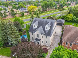 2000 Peak Pl, Oakville, ON L6H 5T2