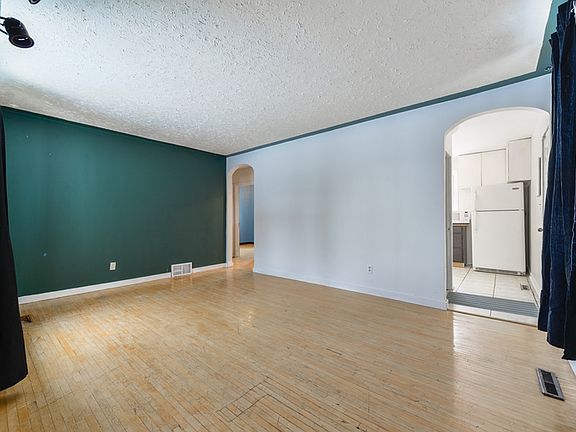 3rd image of 9907 79th Ave NW