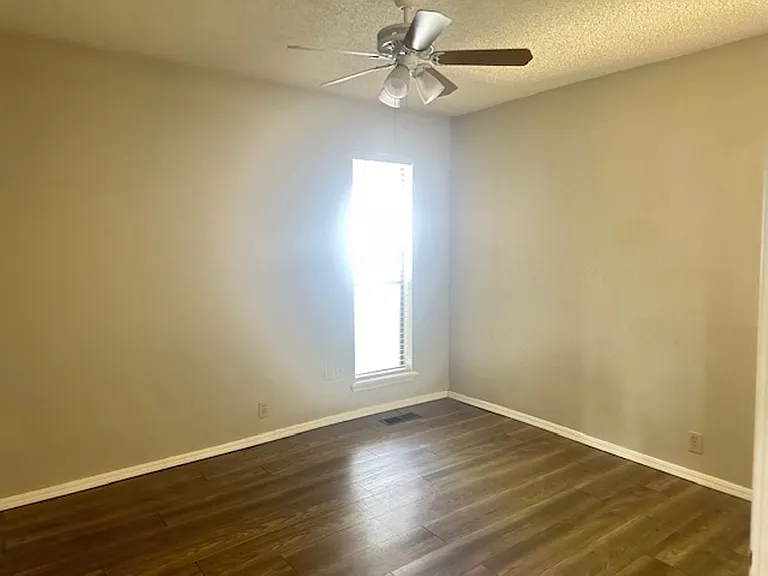 10411 White Oak Canyon Rd — Photo 6