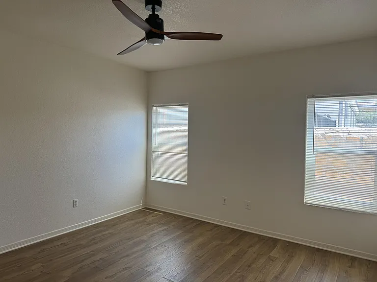2651 Sunset Pl — Photo 12