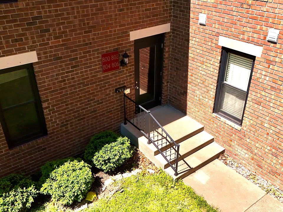 1st image of 800 N Park Ave