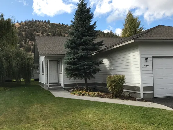 949 NE Savannah Dr #949, Bend, OR 97701