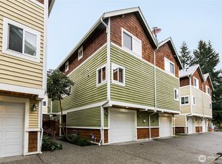 813 NW 97th St #B, Seattle, WA 98117