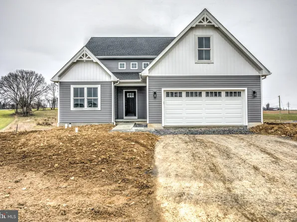 207 Coffee Goss Rd, Marietta, PA 17547