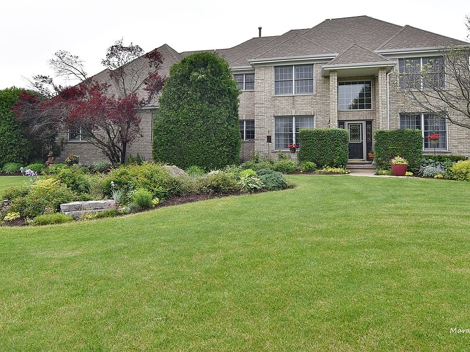 1st image of 39W356 Cambridge Ct