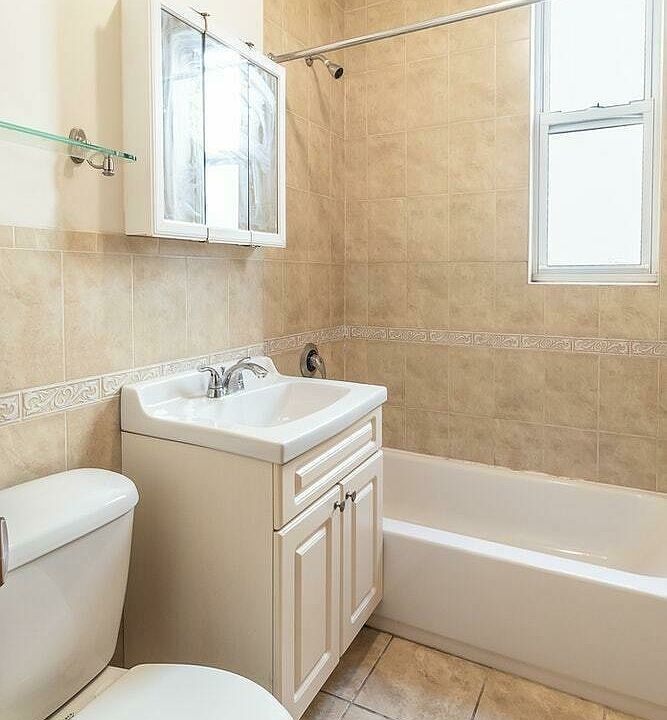 1st image of 676 Amsterdam Ave #5D