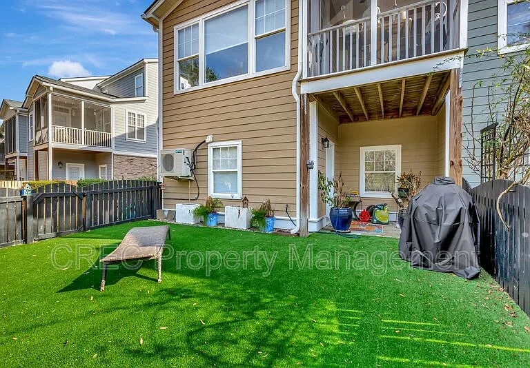 147 Palm Cove Way — Photo 32
