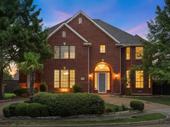 1404 Parkwood Dr
