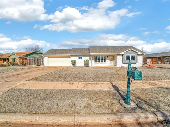 2500 Seminole Cir, Altus, OK 73521