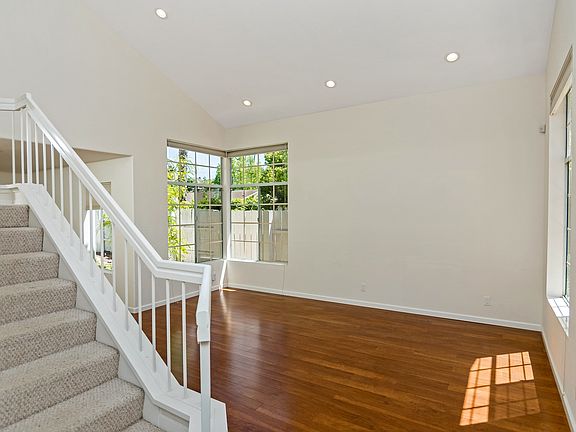 5th image of 2138 Pleasantwood Ln