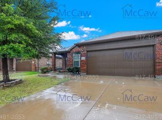 1924 Kachina Lodge Rd, Fort Worth, TX 76131