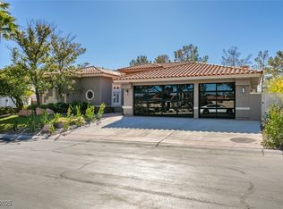 8649 Robinson Ridge Dr, Las Vegas, NV 89117