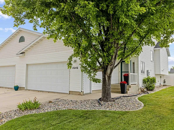 1646 19th Ave E, West Fargo, ND 58078