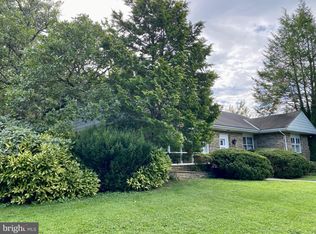 7707 Sycamore Ln, Elkins Park, PA 19027
