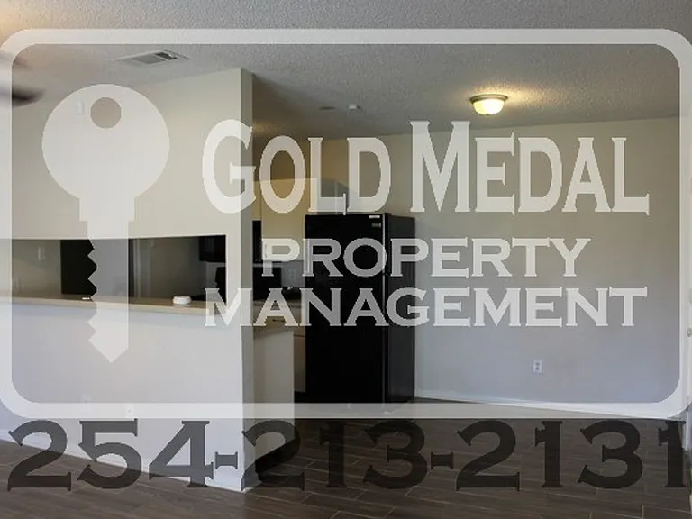 503 Longhorn Cir — Photo 5