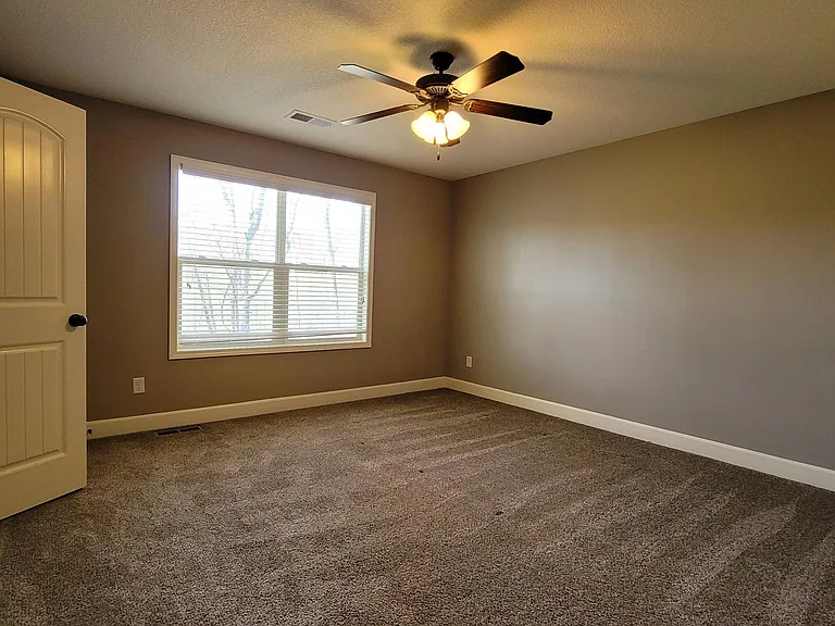 134 Roller Ct — Photo 25