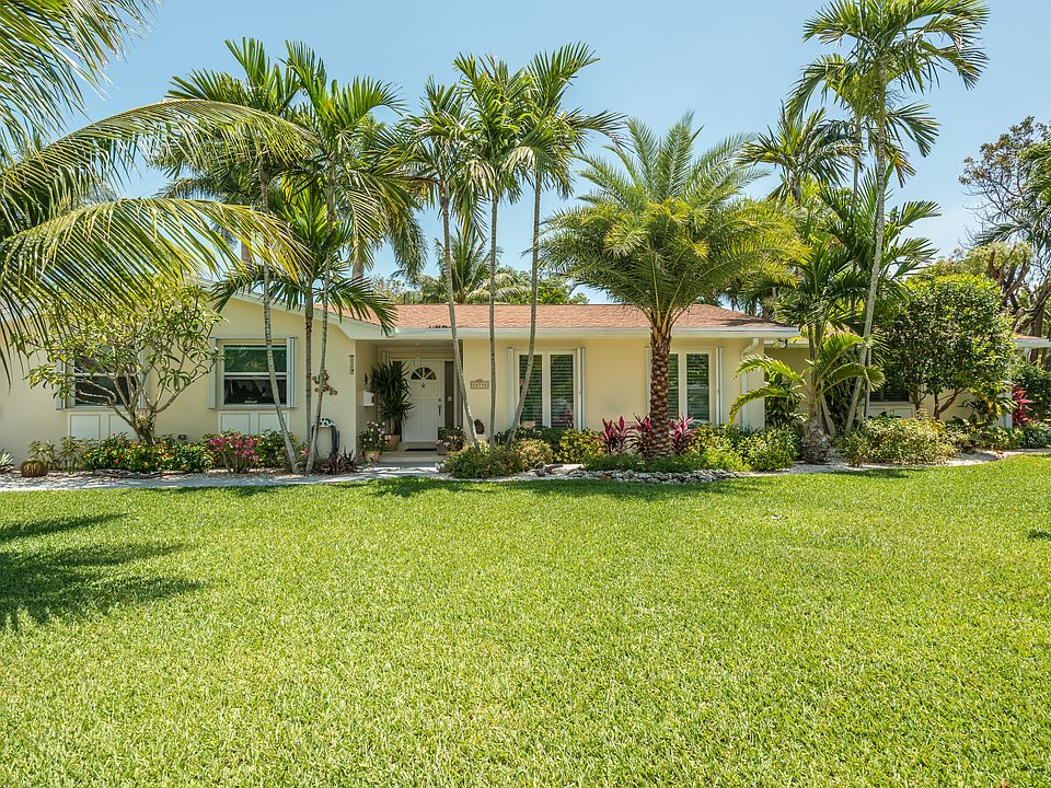 1st image of 18735 SW 84th Ave