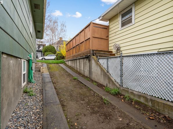 612 NW 11th St, Pendleton, OR 97801