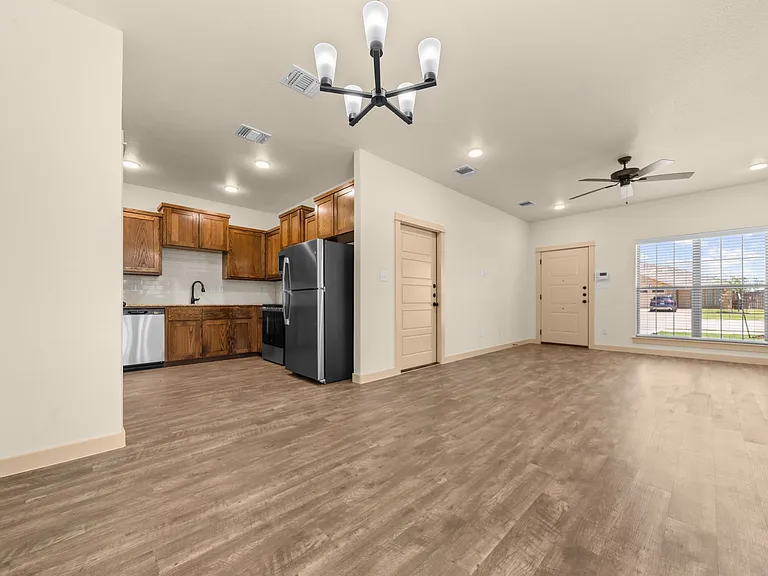 5904 Cactus Flower Ln #B — Photo 4
