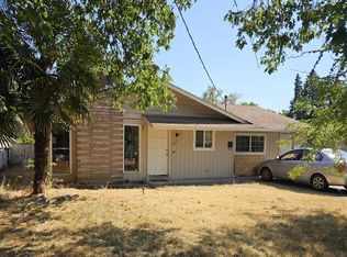 929 SW H St, Grants Pass, OR 97526