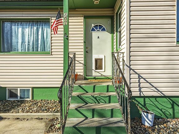 5th image of 607 S Powerline Rd