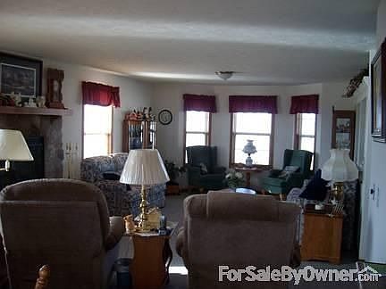 3rd image of 2089 County Road 100 N
