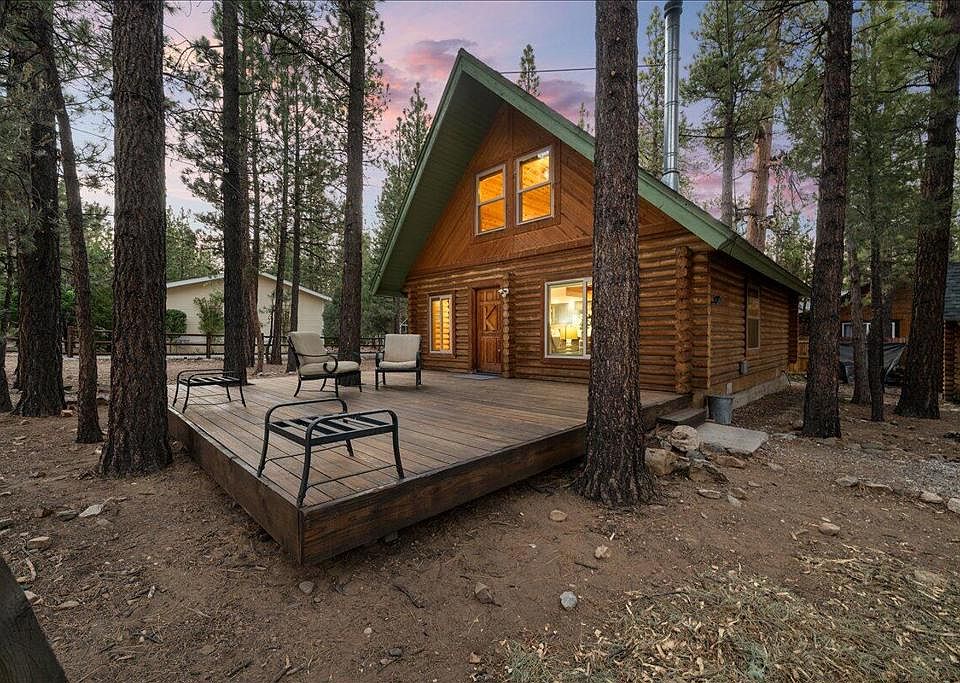 1st image of 2309 Manzanita Ln