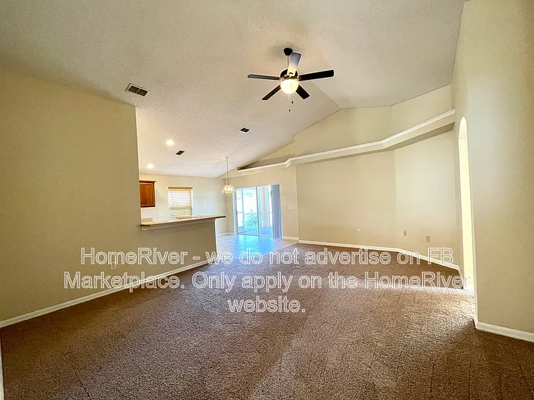 2141 Hunters Greene Dr — Photo 6