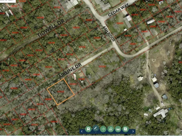 Airline Dr, Whitney, TX 76692