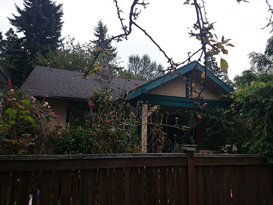 1st image of 5204 42nd Ave S