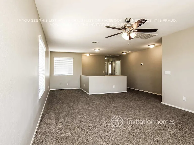 186 N 224th Ln — Photo 7