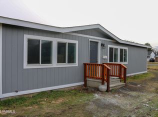 1115 S 2nd Ave, Yakima, WA 98902