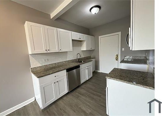 1st image of 6814 S Dorchester Ave #105