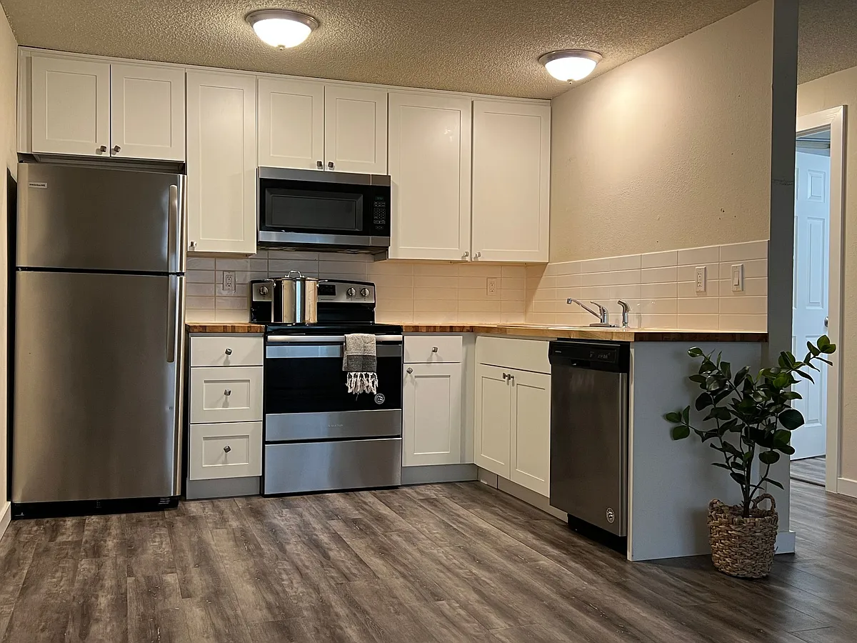 Building Photo - Wright Park Apartments