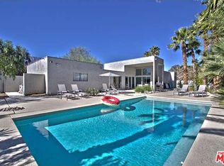 2360 E Acacia Rd, Palm Springs, CA 92262