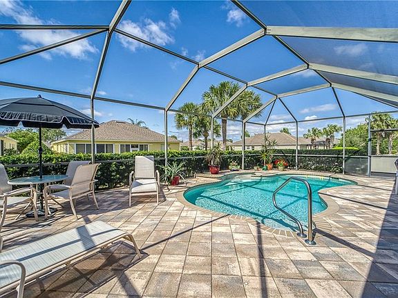 4th image of 1203 Emerald Dunes Dr
