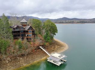 118 Charlotte Dr, Morganton, GA 30560