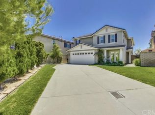 8039 Jamestown Cir, Fontana, CA 92336