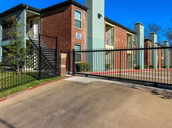 Monarch Place