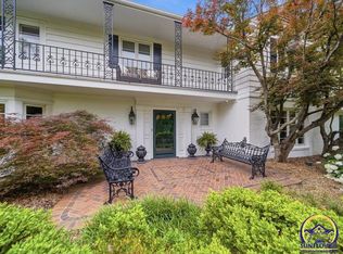 533 SW Danbury Ln, Topeka, KS 66606