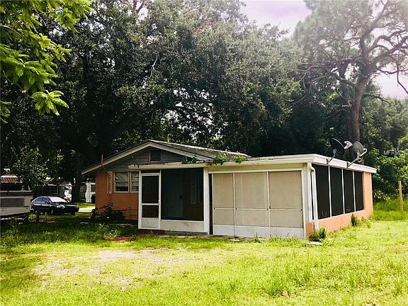2nd image of 3960 76th Ave