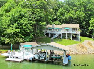 1144 Little Brook Ln, Goodview, VA 24095