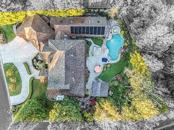 5th image of 1420 Bent Oak Ln