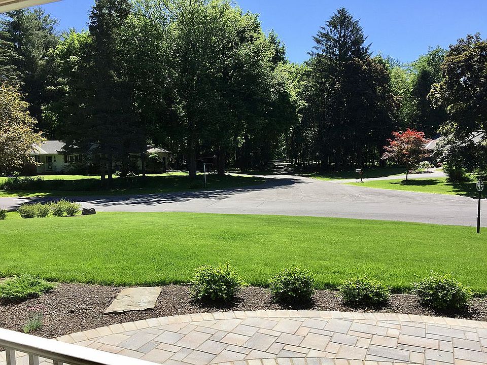 2nd image of 27 Oldox Rd